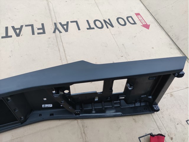 4M1863244B24A VAG Накладка декоративная центральной консоли купить в Сумы