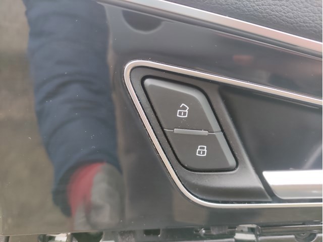 Выключатели 4M29621085PR VAG