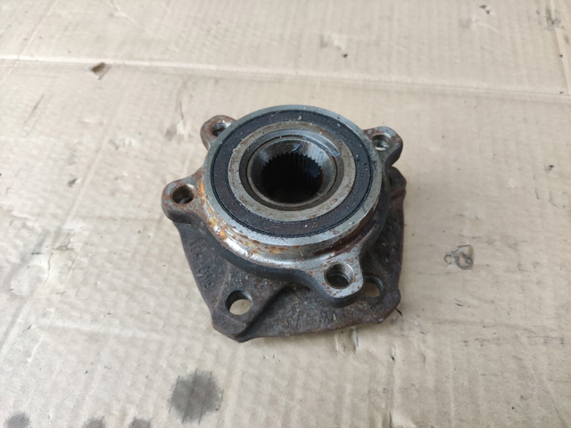 Ступицы задних колес 8W0501652D VAG