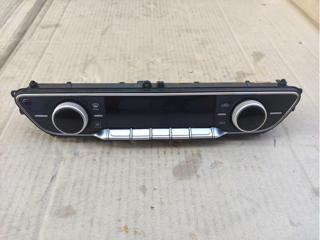 Блок управления печкой 8W0820043F VAG