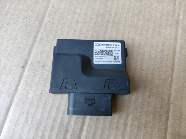 Блок управления топливного насоса 8W0906093C VAG