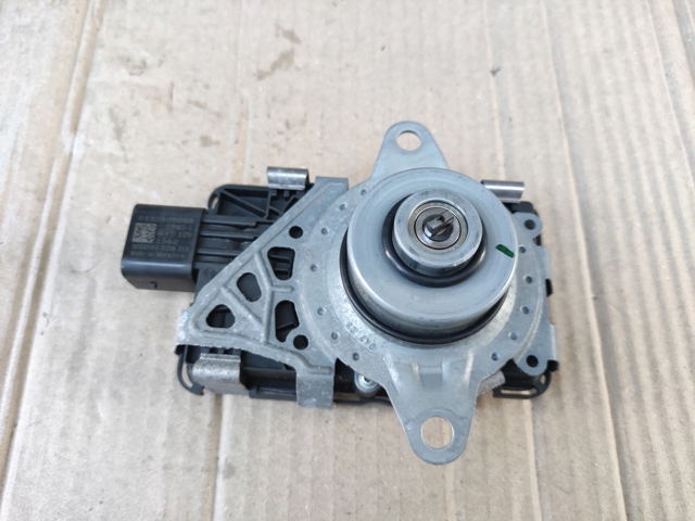 8W0927755A VAG купить в Ирпень