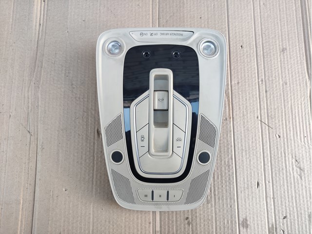 Лампочка освещения салона 8W0947135AK VAG