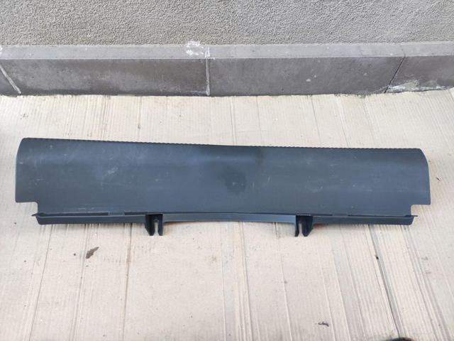 Облицовка задней панели багажника 8W5863471B4PK VAG