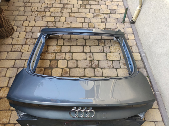 VAG 8W8827025C Ляда в наличии Ирпень