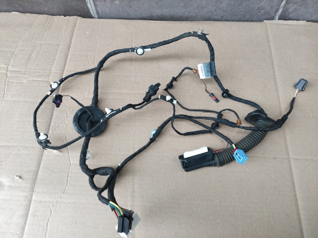 Электропроводка передней двери 8W8971030AC VAG
