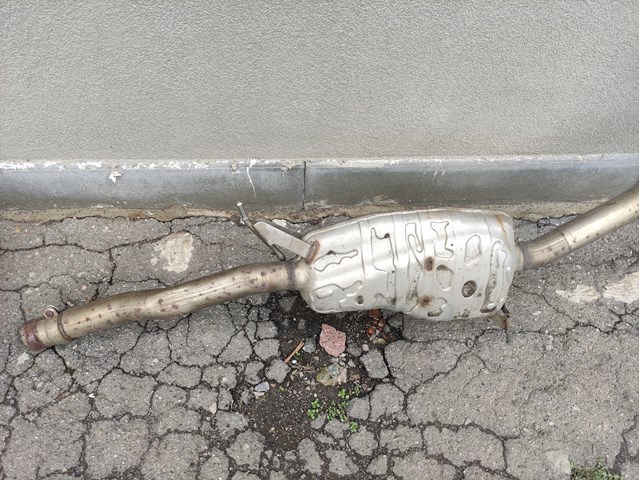 Выхлопная труба 8W9253409A VAG