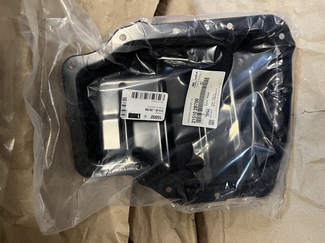 215102B700 HYUNDAI Поддон двигателя купить в Киев