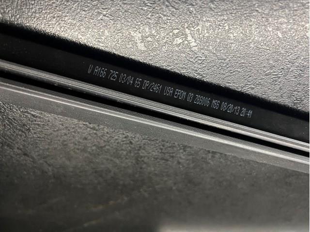 MERCEDES A1667250365 Уплотнитель стекла двери передней левой внутренний (планка) в наличии Черновцы