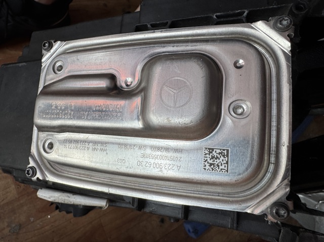 MERCEDES A2239006230 Модуль управления (ЭБУ) адаптивным освещением правой фары в наличии Запорожье