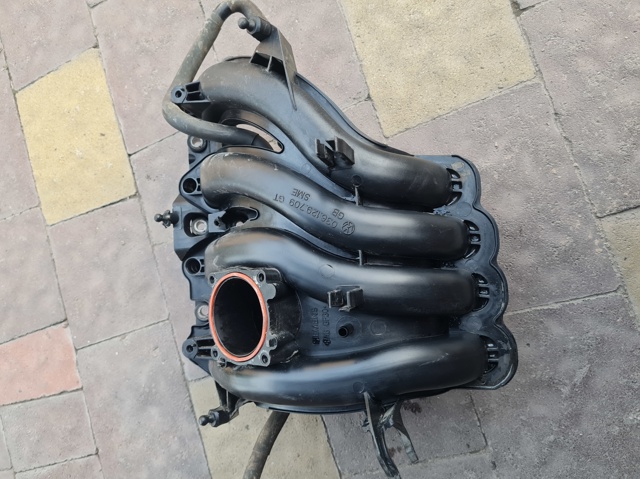 Впускной коллектор 036129709GT VAG