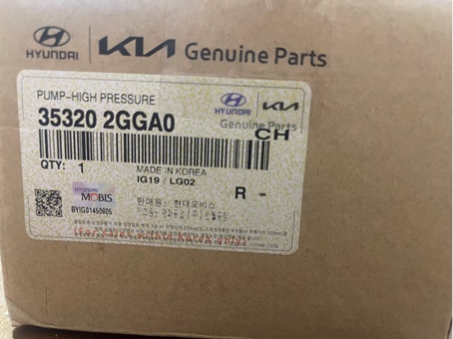 Насос топливный высокого давления (ТНВД) 353202GGA0 HYUNDAI