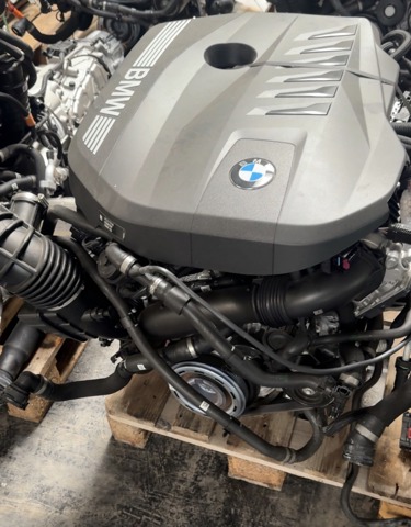 Двигатель голый B58B30P BMW