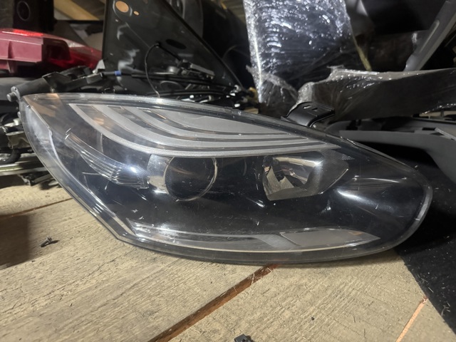 Фара комбинированная, передняя 260106839R RENAULT