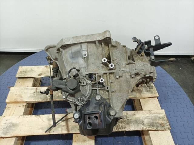 КПП в сборе 4300032080 HYUNDAI