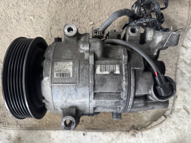 Насос кондиционера 8200939386 RENAULT