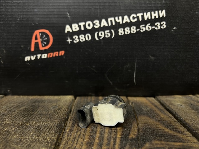 104847313A TESLA купить в Хмельницкий