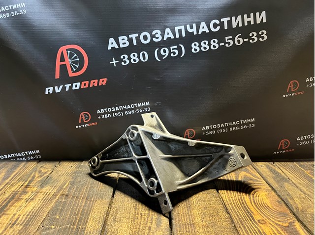1139821 BMW купить в Киев