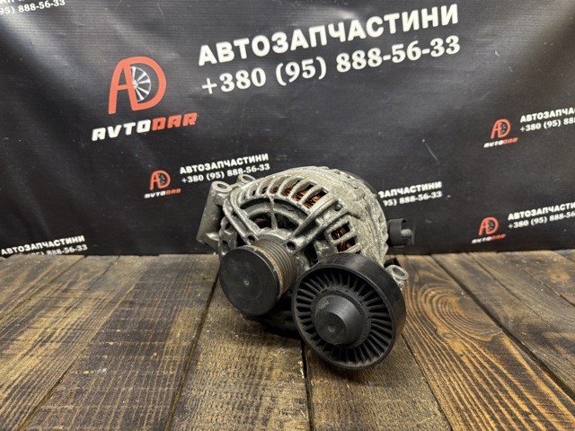Генератор автомобильный 12317543083 BMW