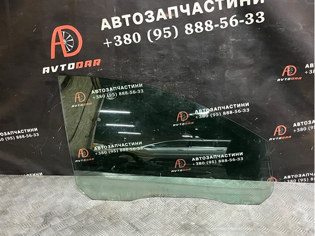 Стекло передней правой двери 1342622 FORD
