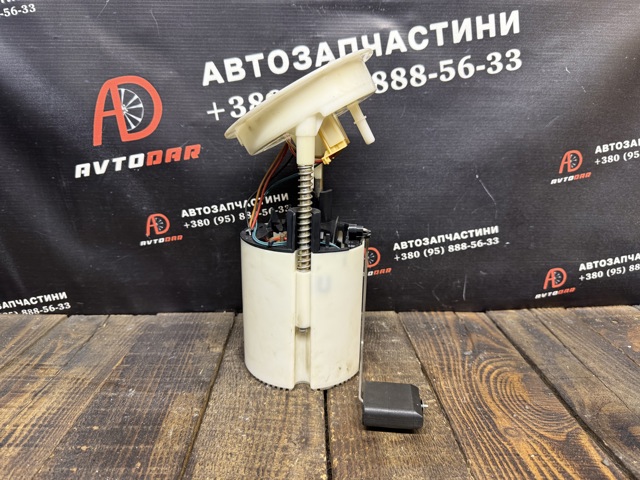 BMW 16117197076 Модуль топливного насоса с датчиком уровня топлива в наличии Винница