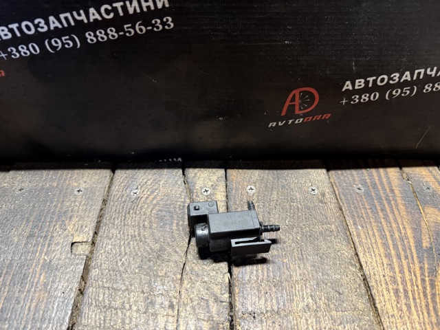 Клапан соленоид регулирования заслонки EGR 1742712 BMW