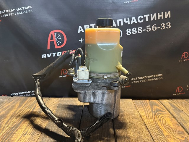 1743471 Насос гидроусилителя руля (ГУР) купить Винница