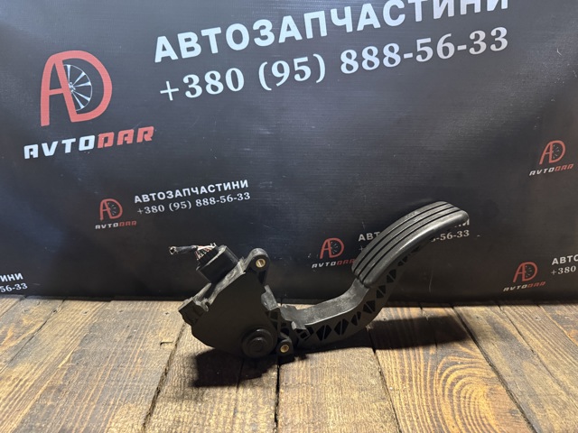 Педали газа 180020024R RENAULT