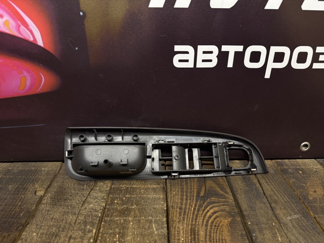 VAG 1K4868049C Ручка двери передней внутренняя левая в наличии Винница
