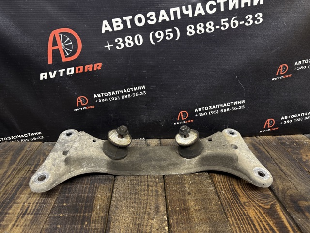 BMW 22316778059 Балка крепления коробки передач в наличии Запорожье
