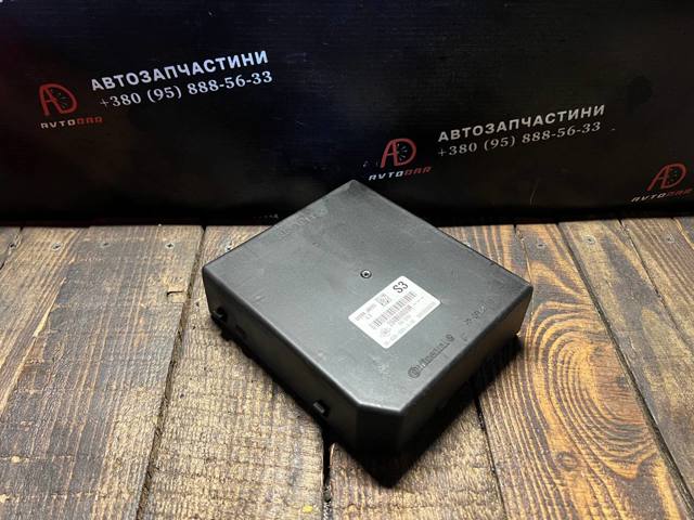 Монтажный блок 284B69009R RENAULT