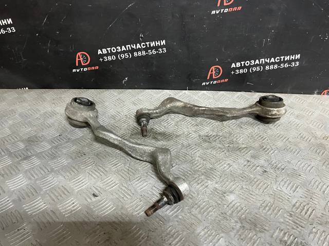 BMW 31122405862 Рычаг передней подвески нижний правый в наличии Киев