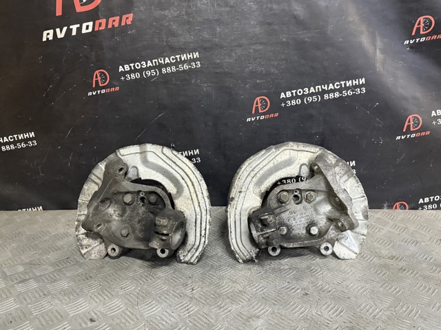 31216793923 BMW Цапфа передняя левая купить в Полтава