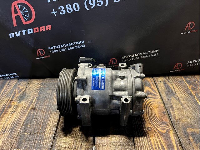 Компрессор системы кондиционирования 31291882 VOLVO