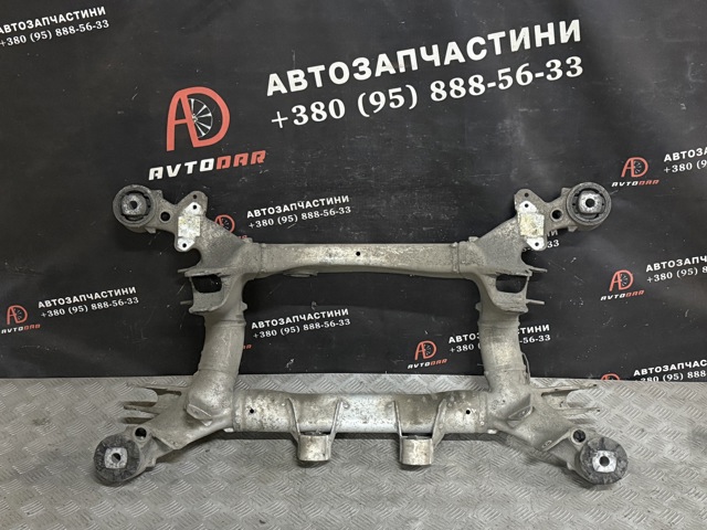 33316770828 BMW Балка задней подвески (подрамник) купить в Черкассы