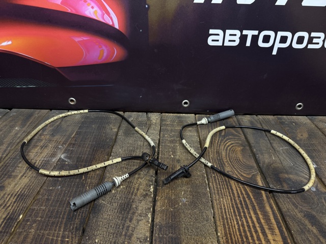 Датчик АБС (ABS) задний 34526762476 BMW