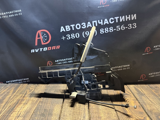 Замок задней левой двери 4892387 FORD