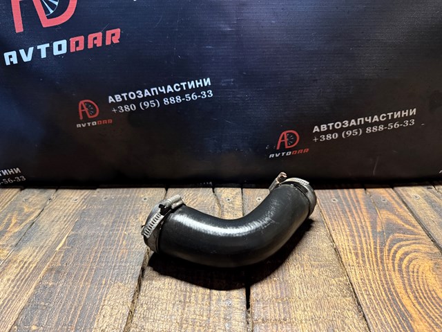 Патрубок интеркуллера 4M516C646DE FORD