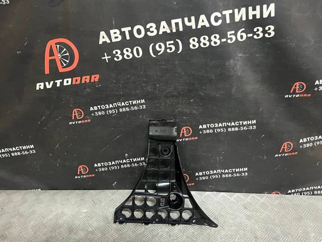 BMW 51127033715 Кронштейн бампера заднего внешний левый в наличии Павлоград