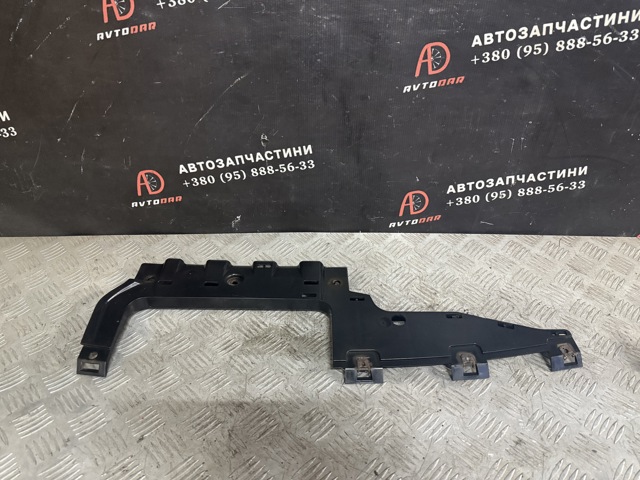 51127163847 BMW Кронштейн бампера заднего центральный купить в Украина