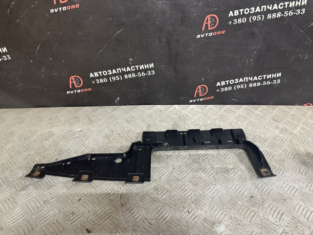 BMW 51127163847 Кронштейн бампера заднего центральный в наличии Запорожье