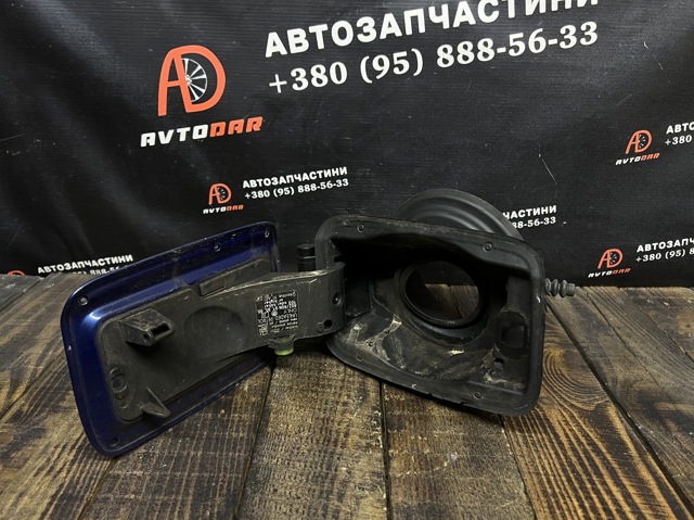 51177073961 Корпус заливной горловины топливного бака купить Ровно