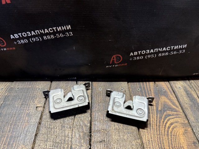 Замок крышки капота Бмв 5