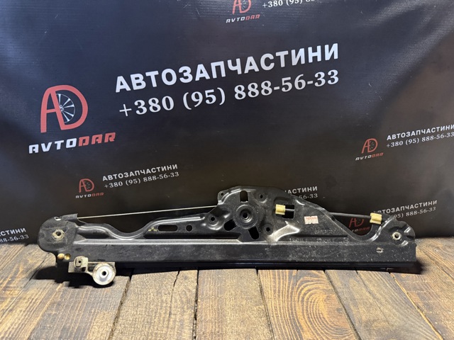 BMW 51357184746 Механизм стеклоподъемника двери задней правой в наличии Ирпень