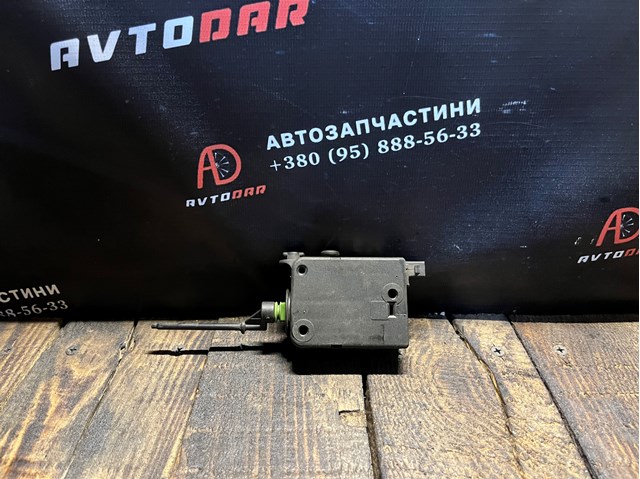 67111387610 BMW Замок открывания лючка бензобака купить в Сумы