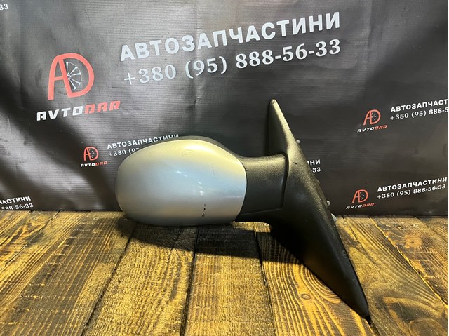 Боковое зеркало заднего вида правое 7700410966 RENAULT