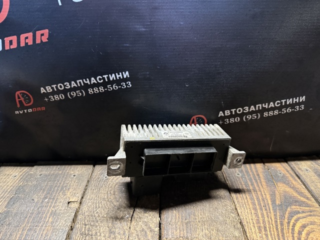 RENAULT 8200558438 Реле предпускового подогревателя в наличии Сумы