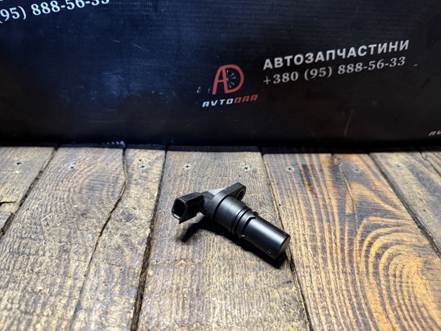 Датчик частоты вращения коленвала Renault Megane 3