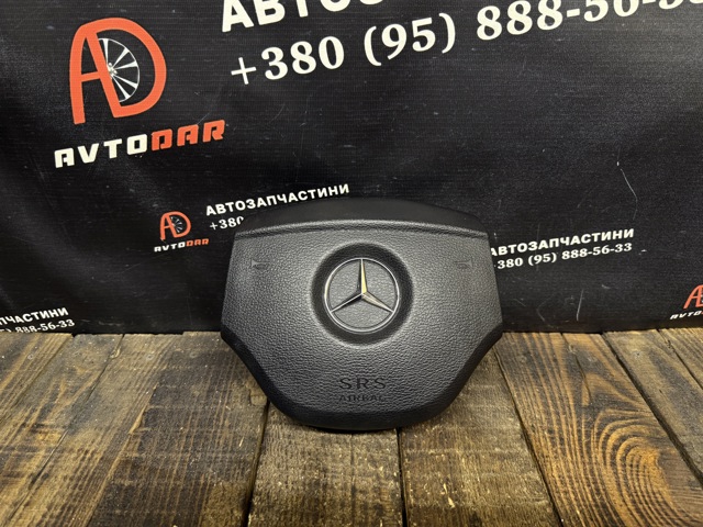 Подушка безопасности водителя A1644600498 MERCEDES