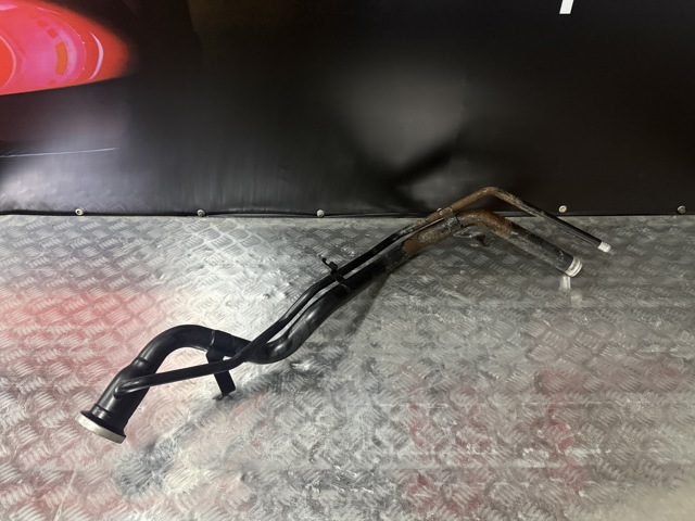 Заливная горловина топливного бака A1694700120 MERCEDES